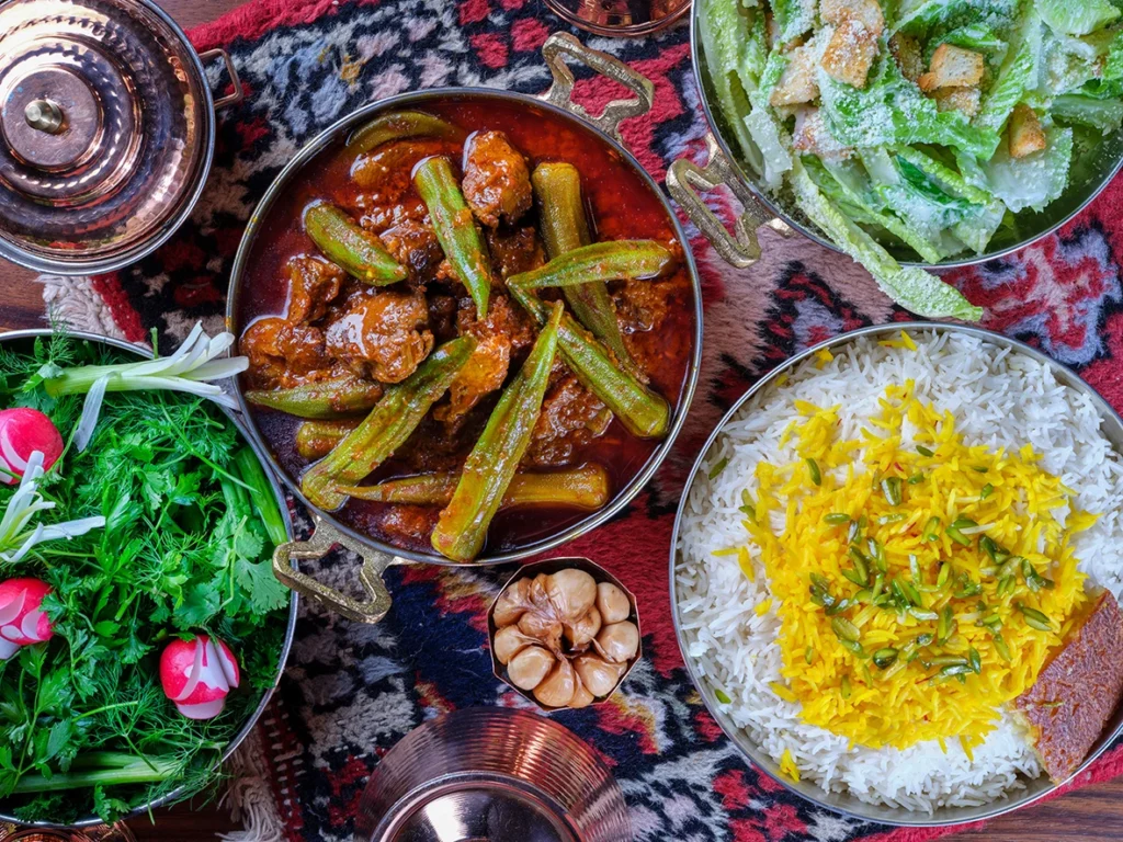 akbarjoojeh-restaurant-okra-stew